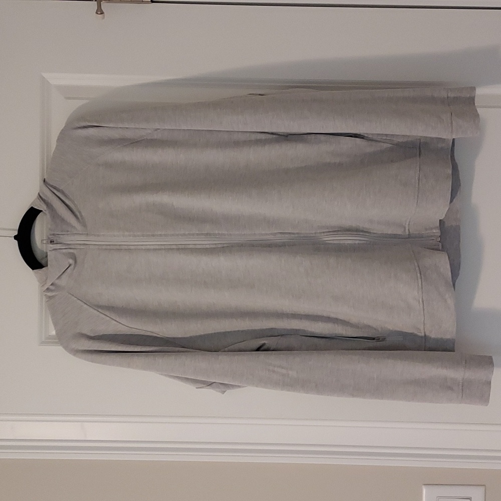 LULULEMON full zip long hooded sweatshirt